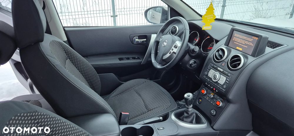 Nissan Qashqai+2 2.0 dCi DPF acenta - 39