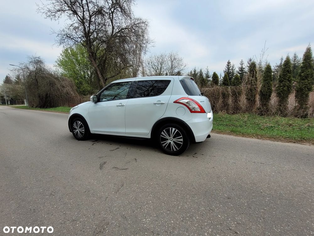 Suzuki Swift 1.3 Club dance - 4