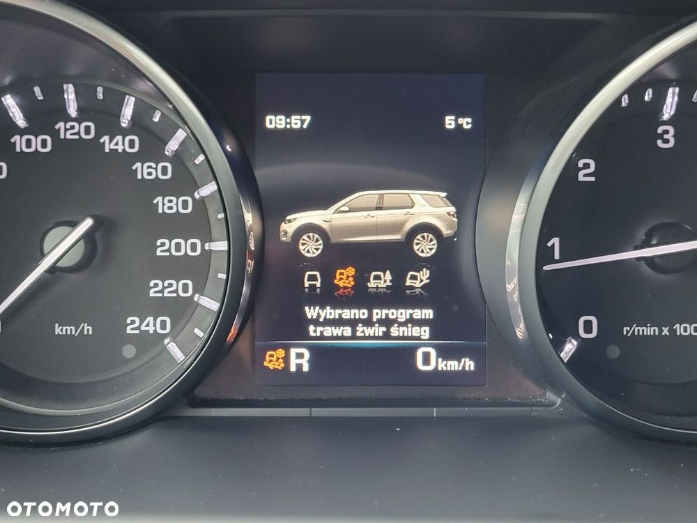 Land Rover Discovery Sport - 36