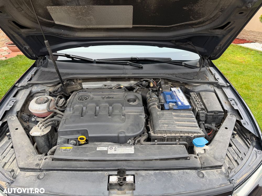 Volkswagen Passat Variant 2.0 TDI DSG 4Motion Highline - 27