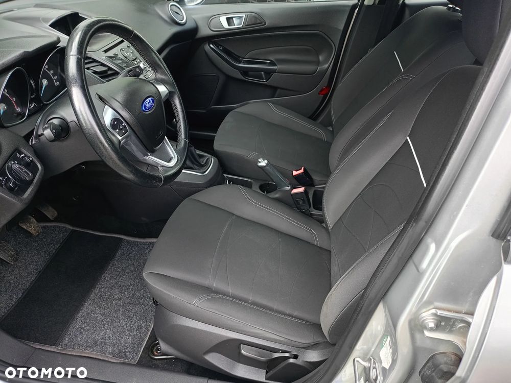 Ford Fiesta 1.25 Ambiente - 21