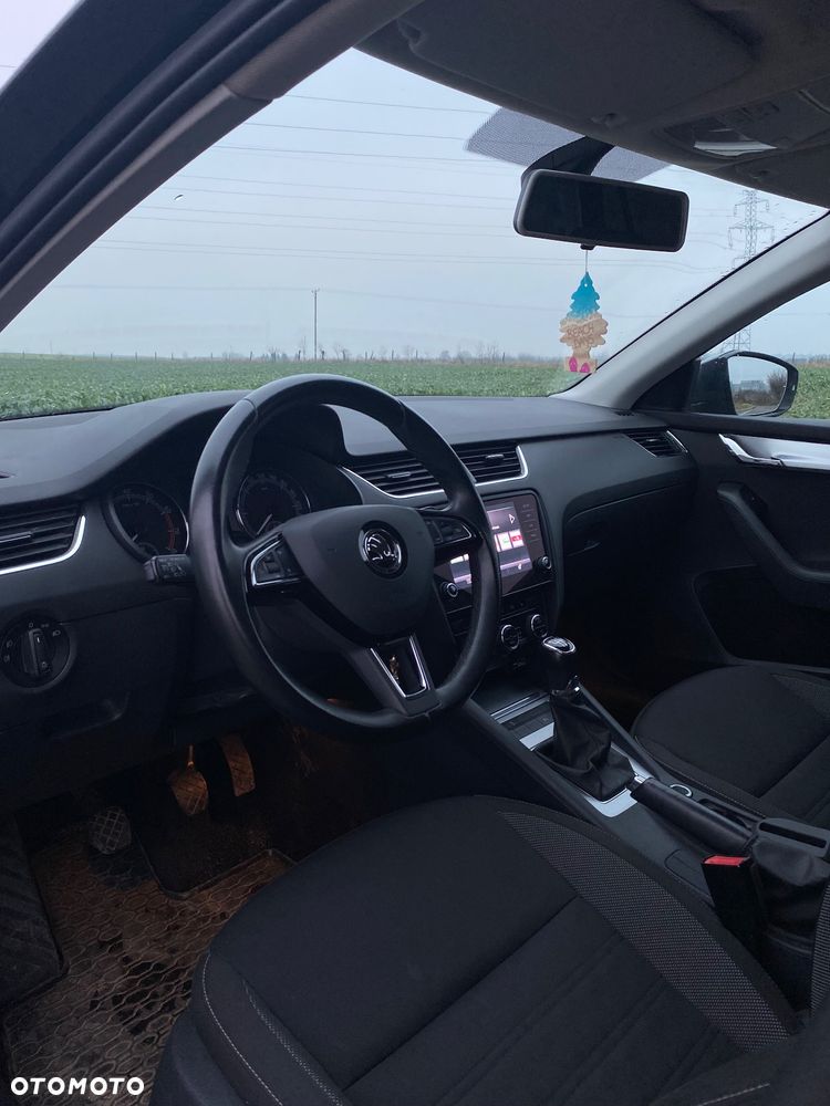 Skoda Octavia 1.5 TSI ACT Ambition - 20