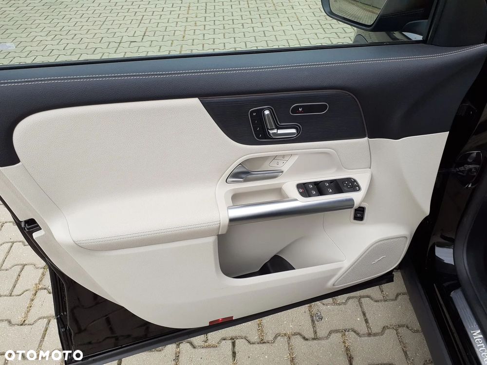 Mercedes-Benz GLA 200 mHEV AMG Line 7G-DCT - 17