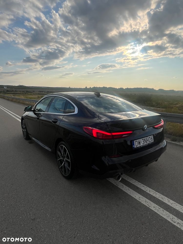 BMW Seria 2 218i M Sport - 5