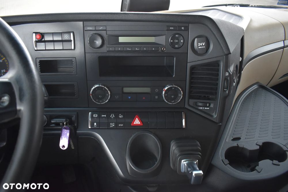 Mercedes-Benz Actros 1842 - 22