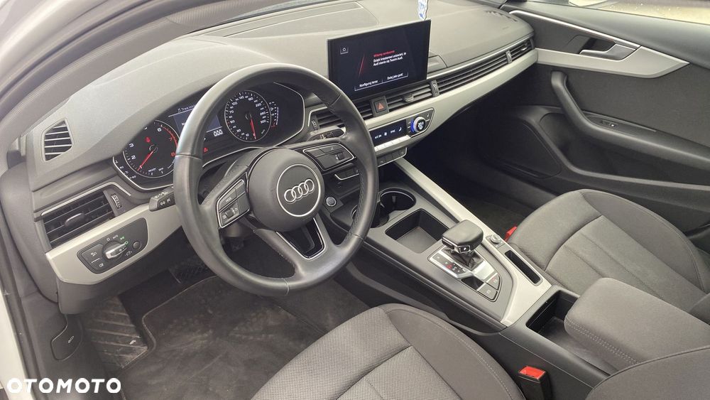 Audi A4 Limousine 35 TFSI mHEV S tronic - 10