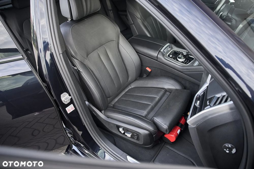 BMW X6 - 23