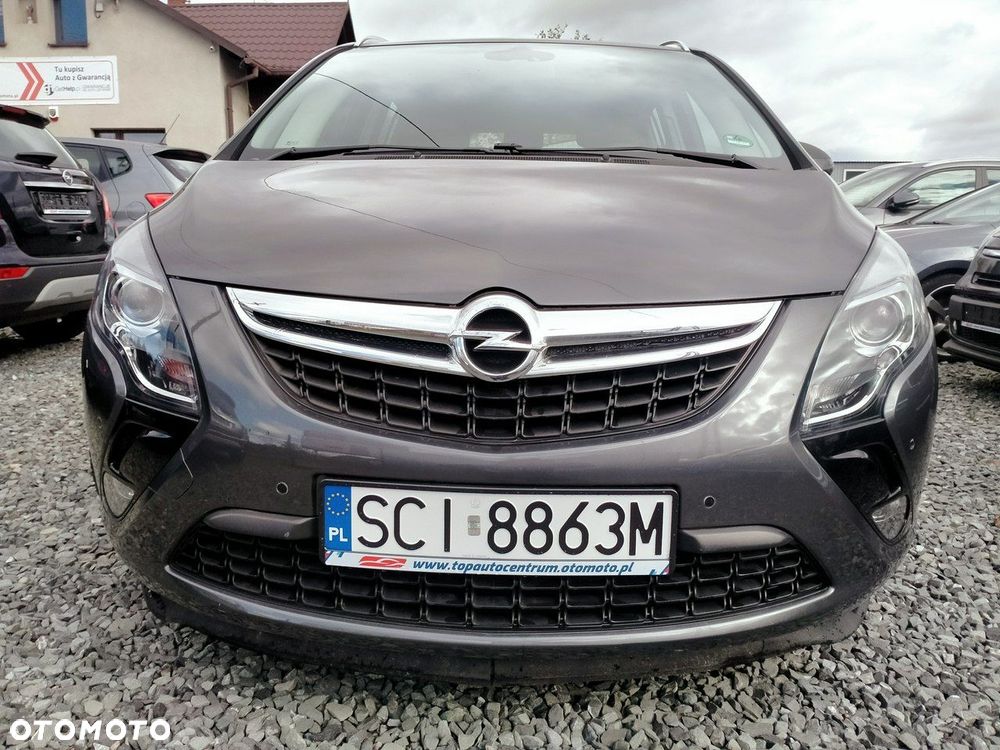 Opel Zafira - 10