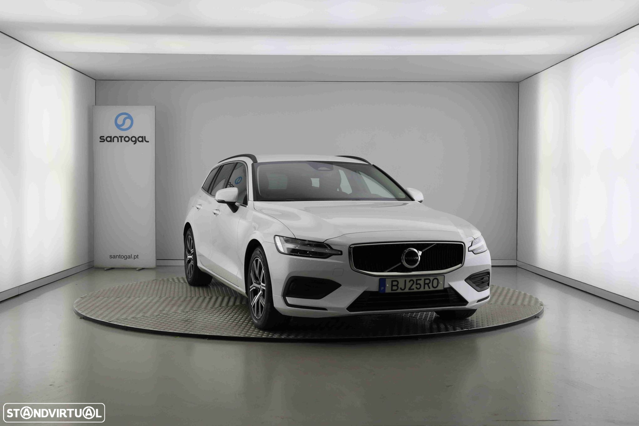 Volvo V60 2.0 B4 Core Auto - 2