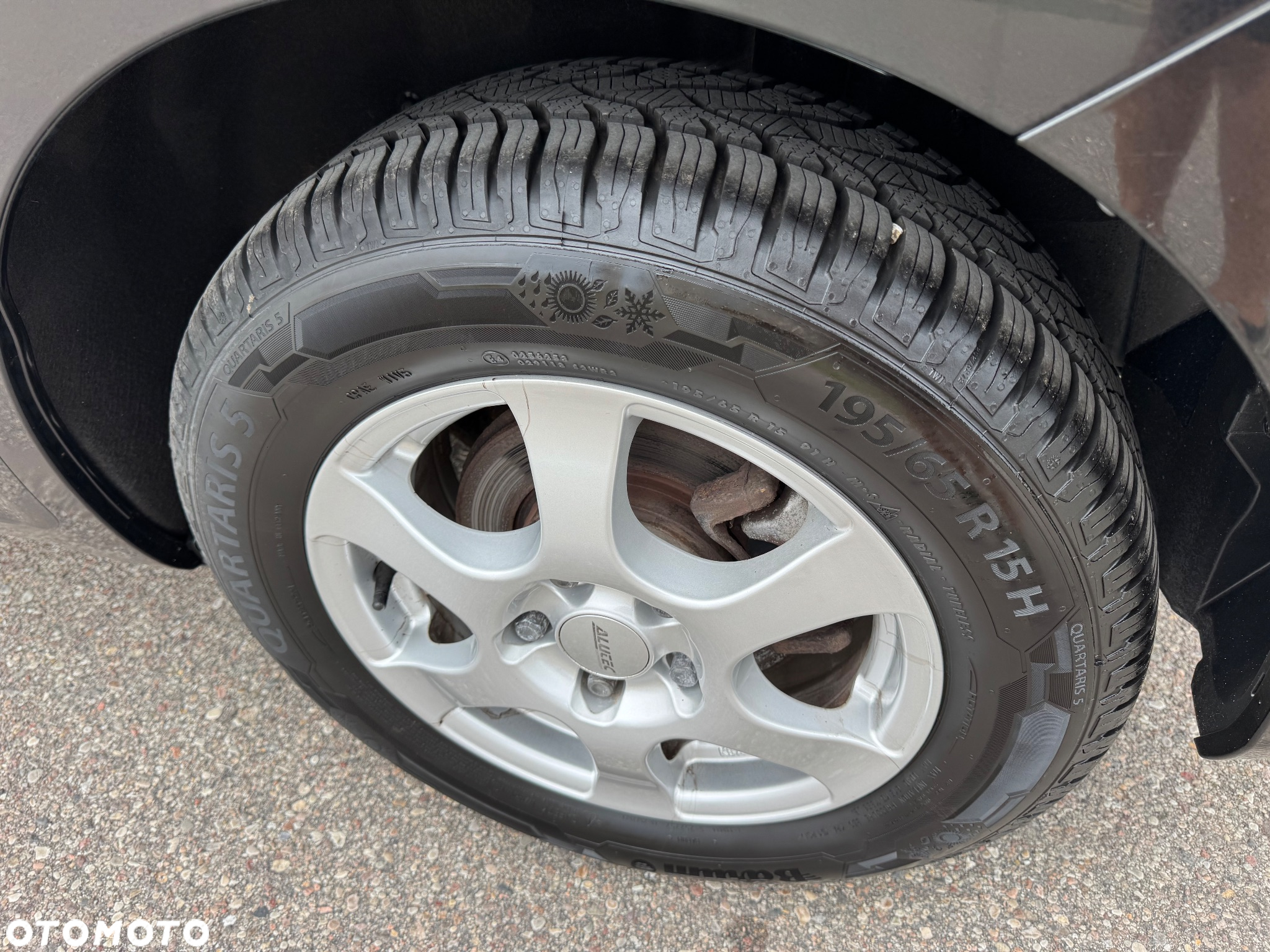 Toyota Auris 1.33 VVT-i Terra Start - 15