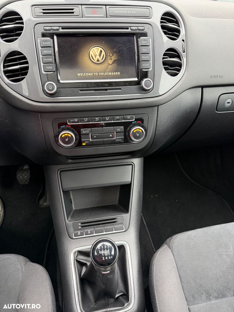 Volkswagen Tiguan - 26