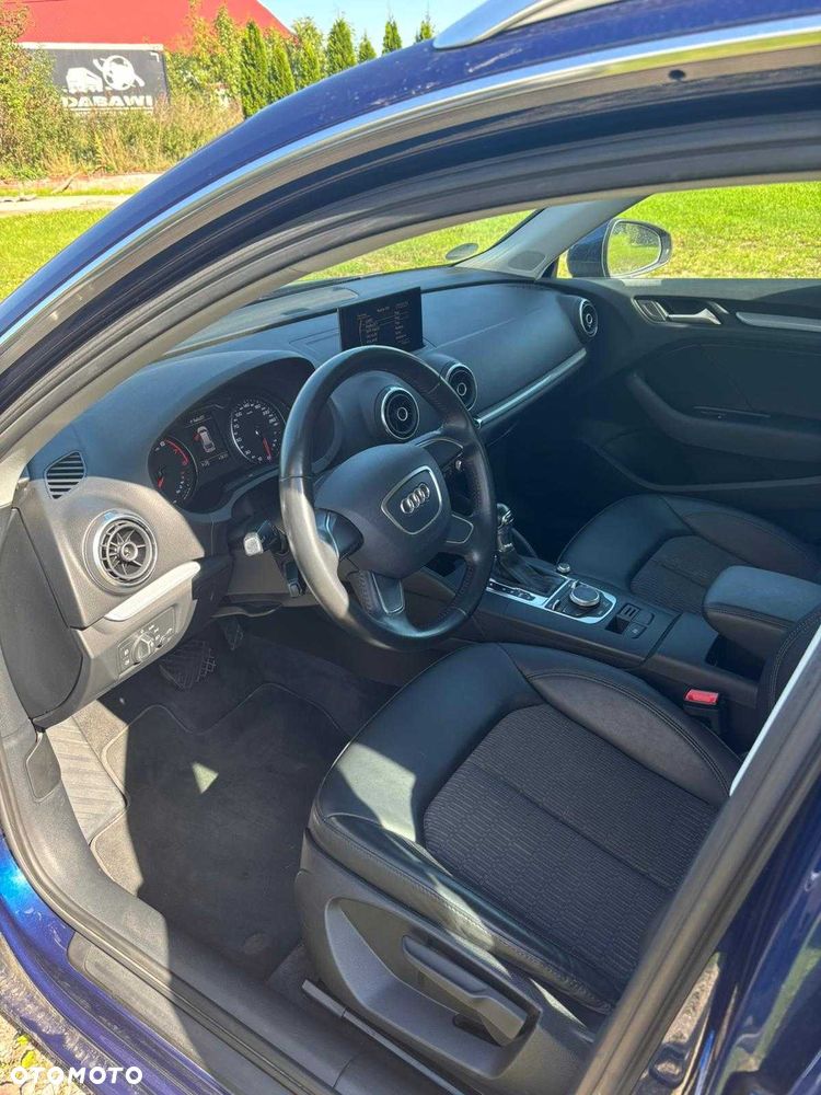 Audi A3 Sportback - 5