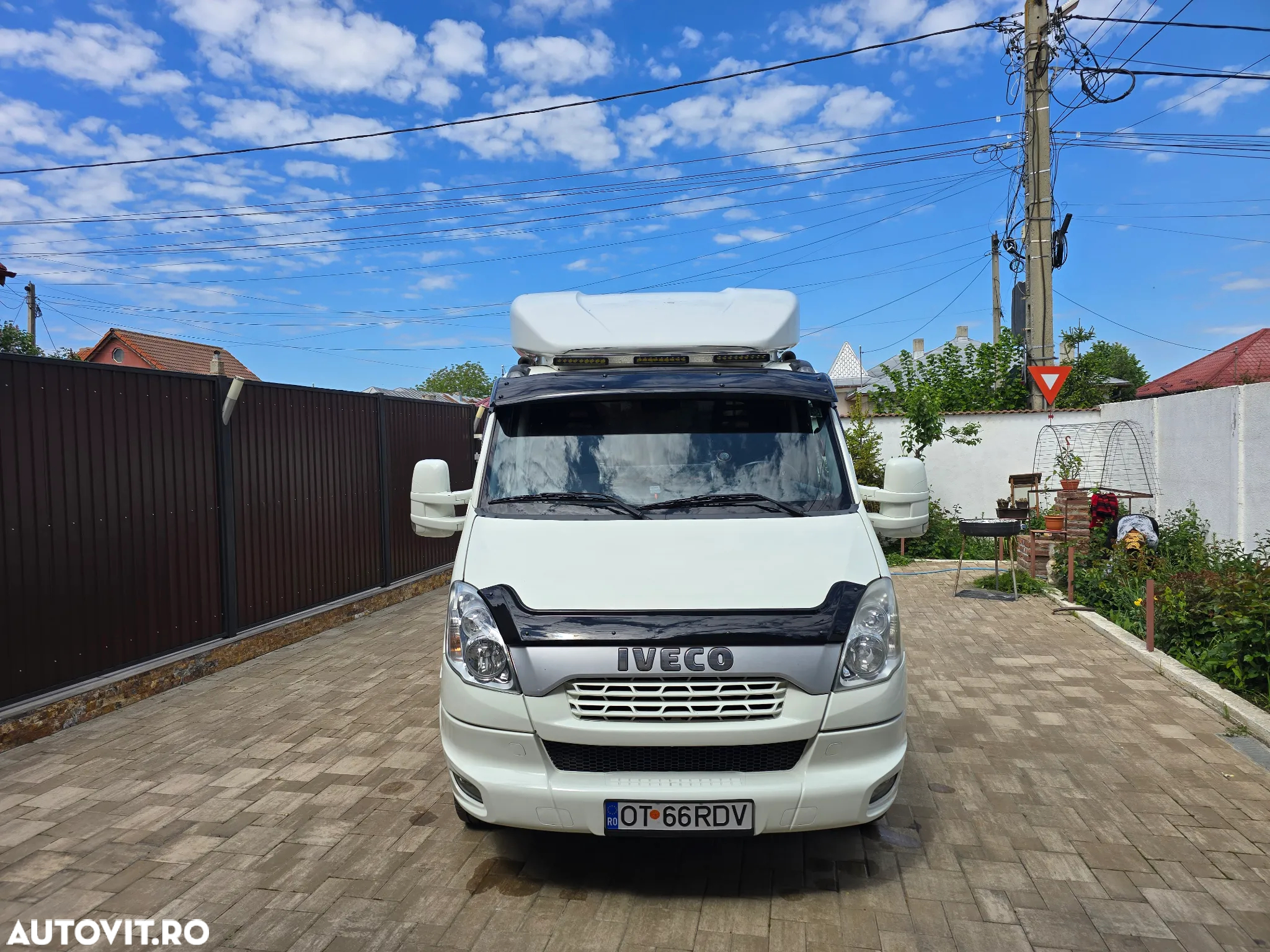 Iveco Daily MiniTir Mini Cap Tractor N1 3.5T cu 12T in ansamblu - 13