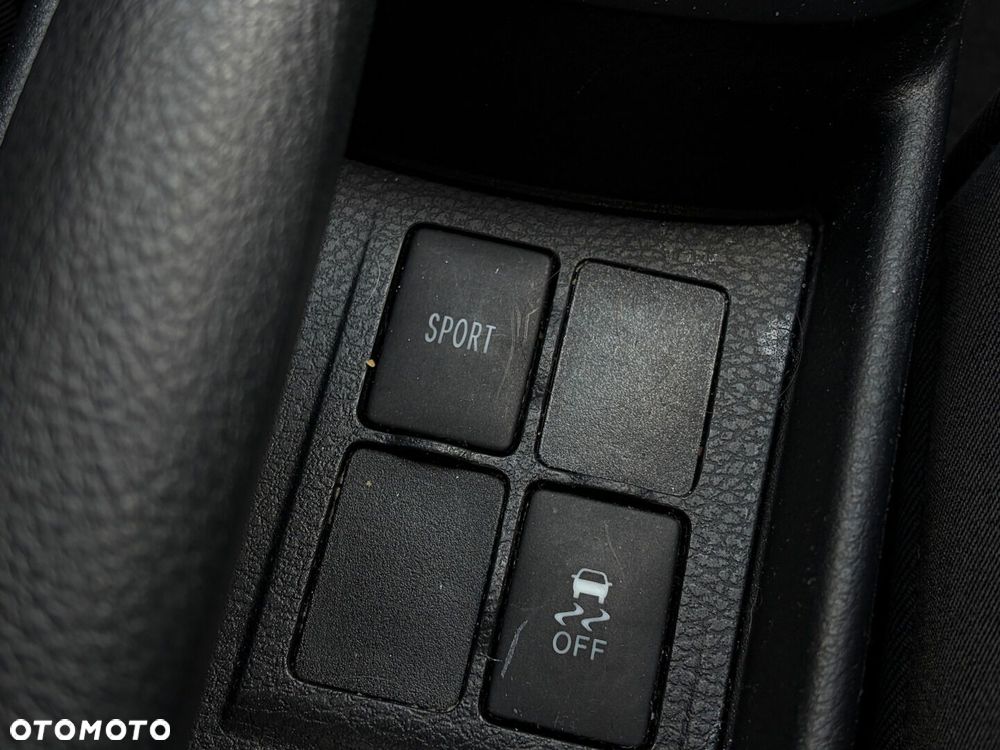 Toyota Yaris 1.33 Premium MS - 24