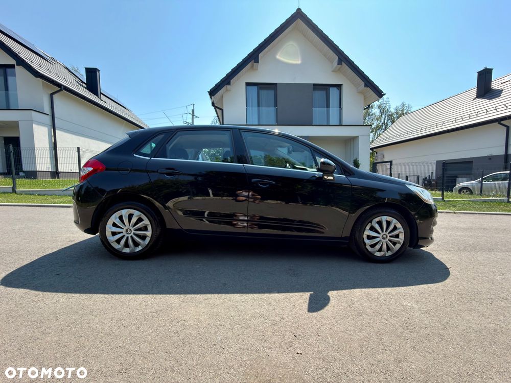 Citroën C4 e-HDi 115 ETG6 Exclusive - 4