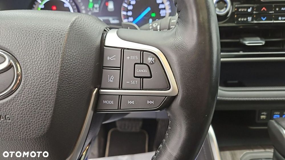 Toyota Highlander 2.5 Hybrid Executive - 16