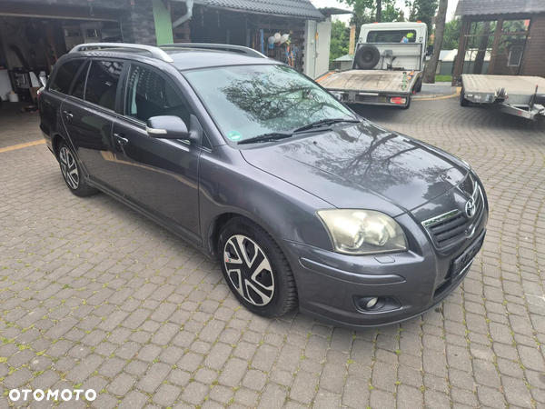 Toyota Avensis 2.0 Premium MS