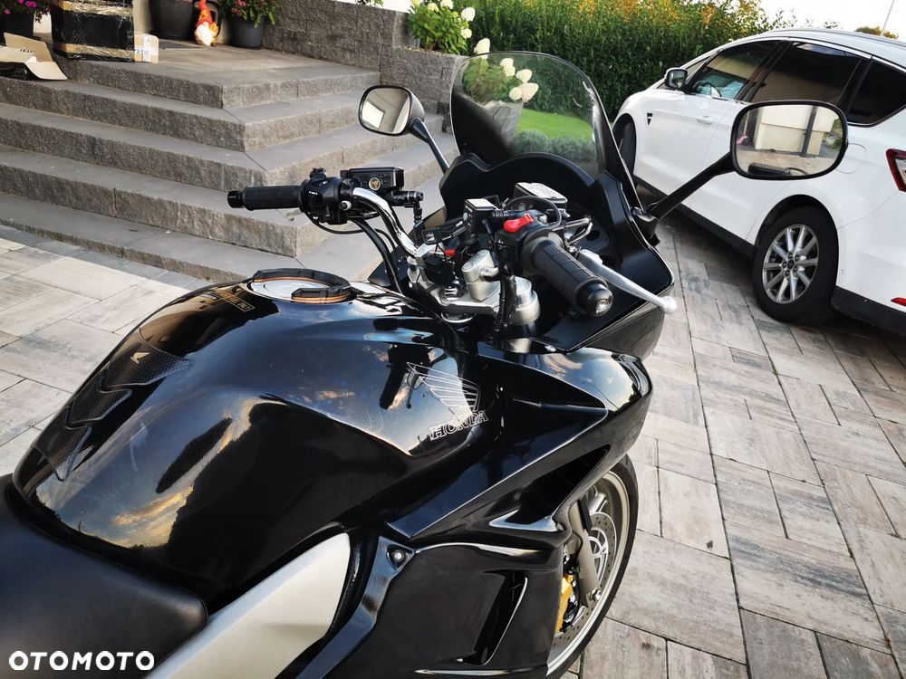 Honda CBF - 25