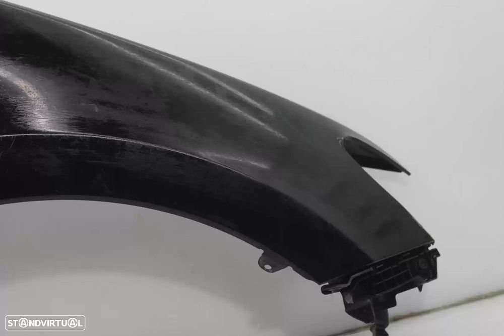 GUARDA-LAMAS FRONTAL DIREITO HYUNDAI SANTA FÉ II 2011 -NEGRO - 2