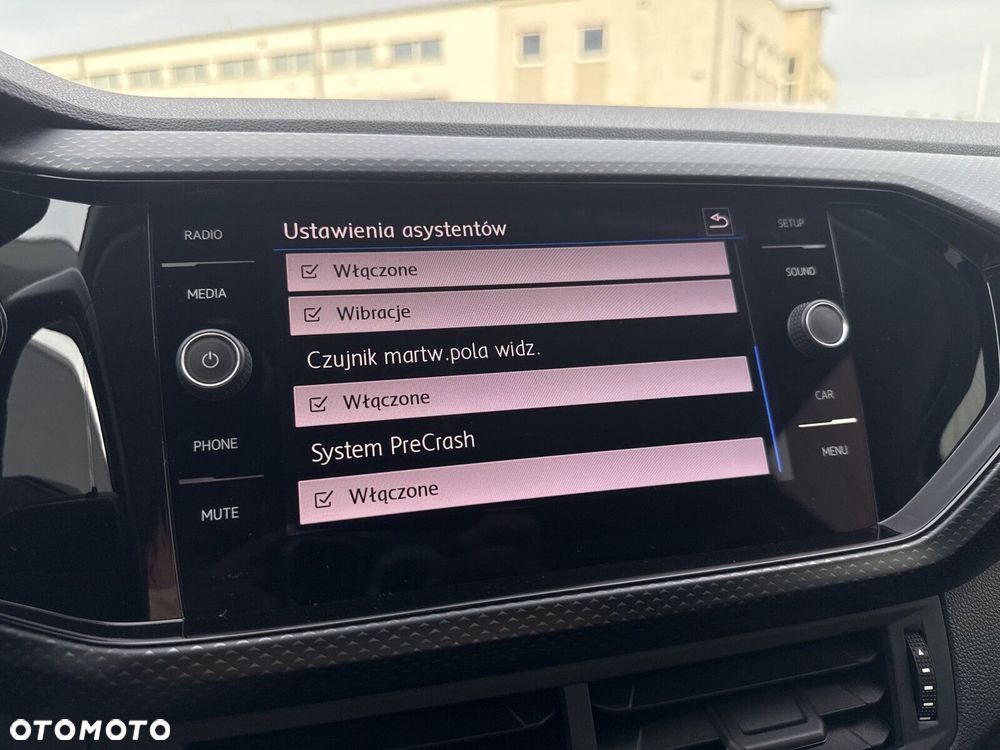Volkswagen T-Cross 1.0 TSI Style DSG - 26