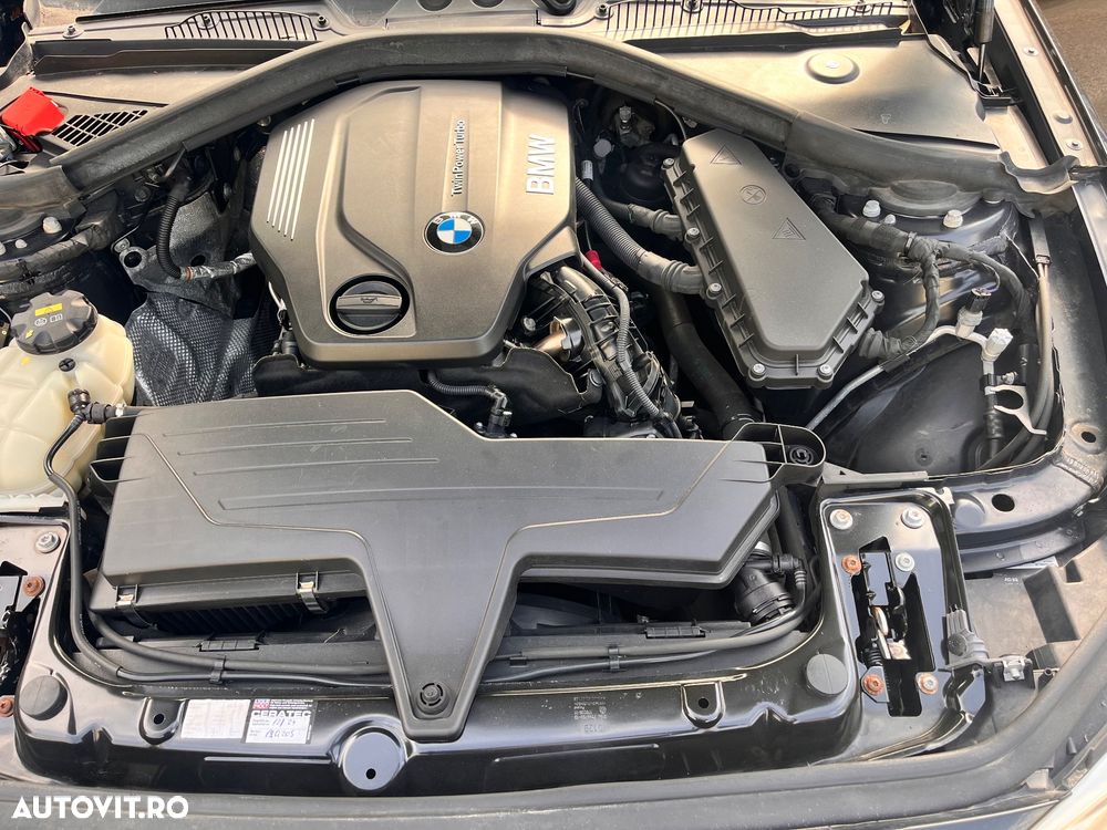 BMW Seria 1 120d Aut. Edition Metropolitan - 39