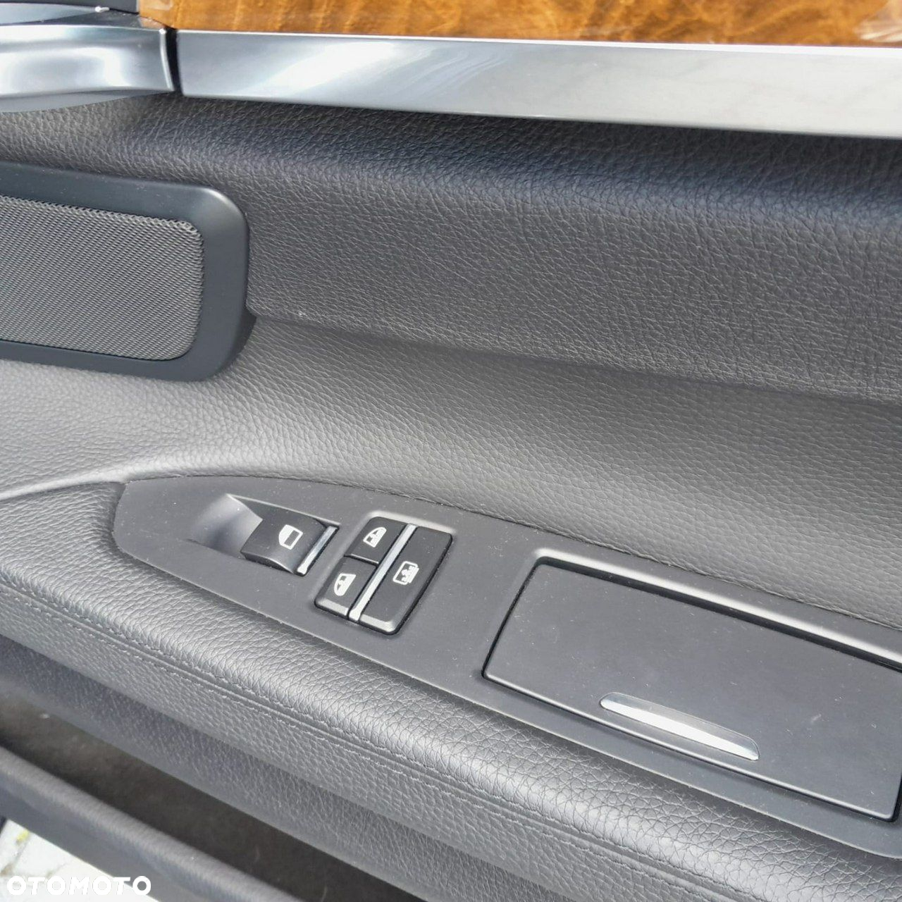 BMW Seria 7 - 11