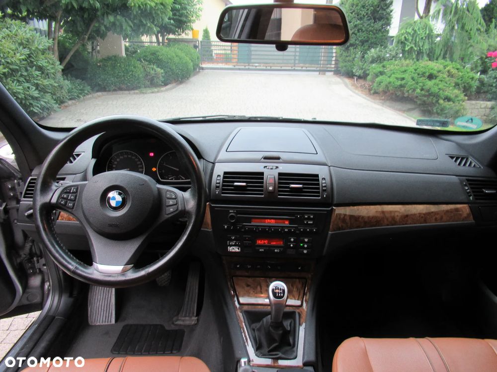 BMW X3 2.0d - 17