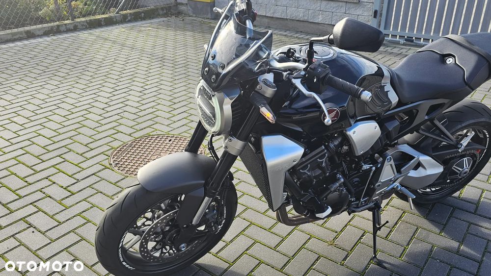 Honda CB - 15