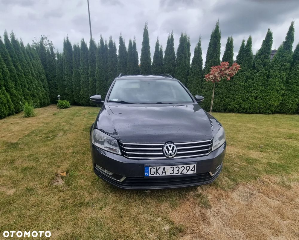 Volkswagen Passat - 2