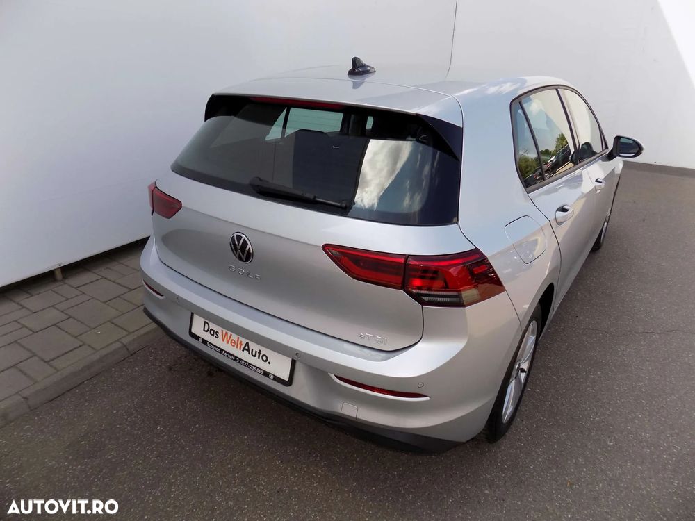 Volkswagen Golf 1.0 eTSI DSG MHEV Life - 5