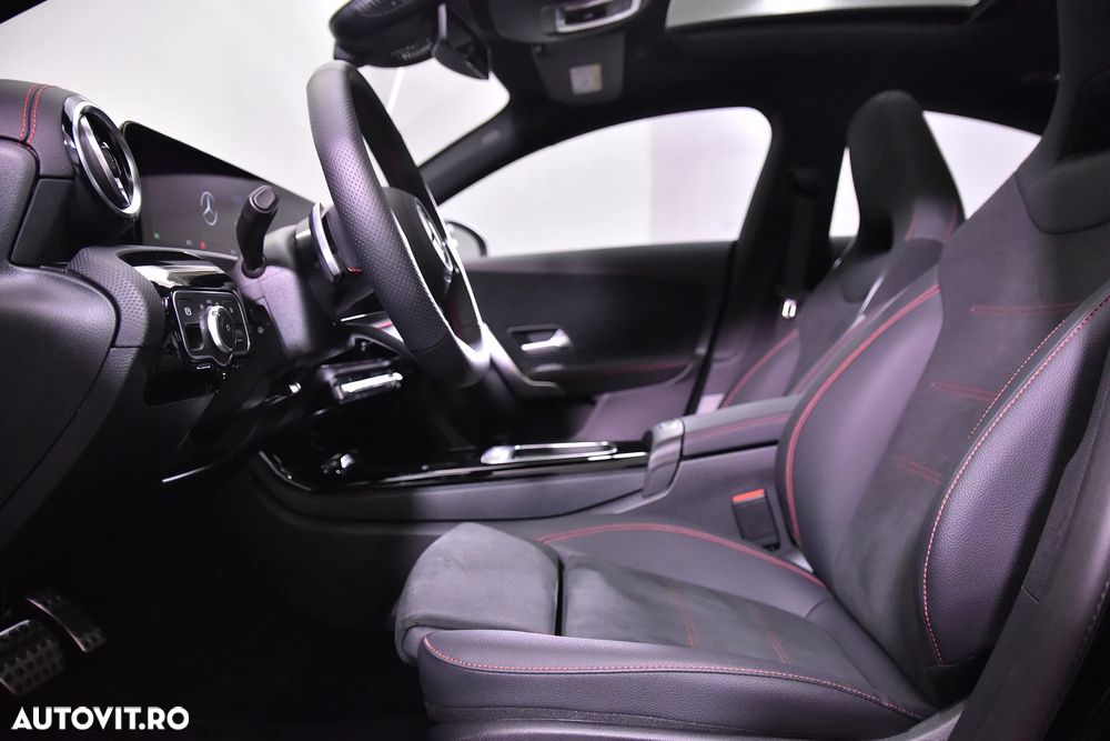 Mercedes-Benz CLA 200 MHEV Coupe - 28