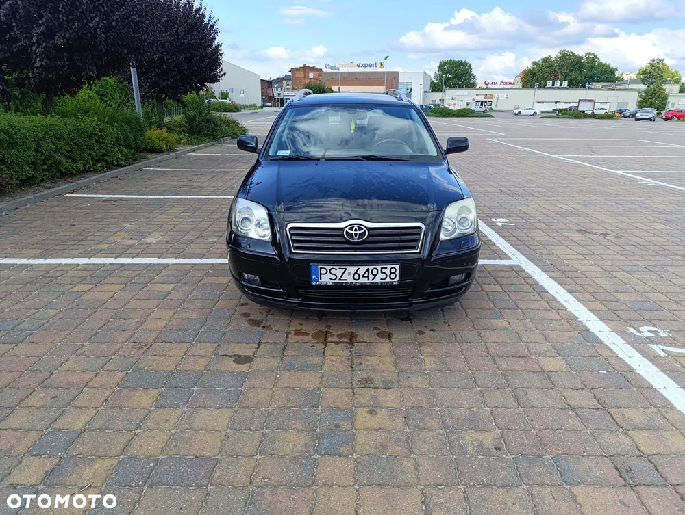 Toyota Avensis 2.0 VVT-i Combi Sol - 5