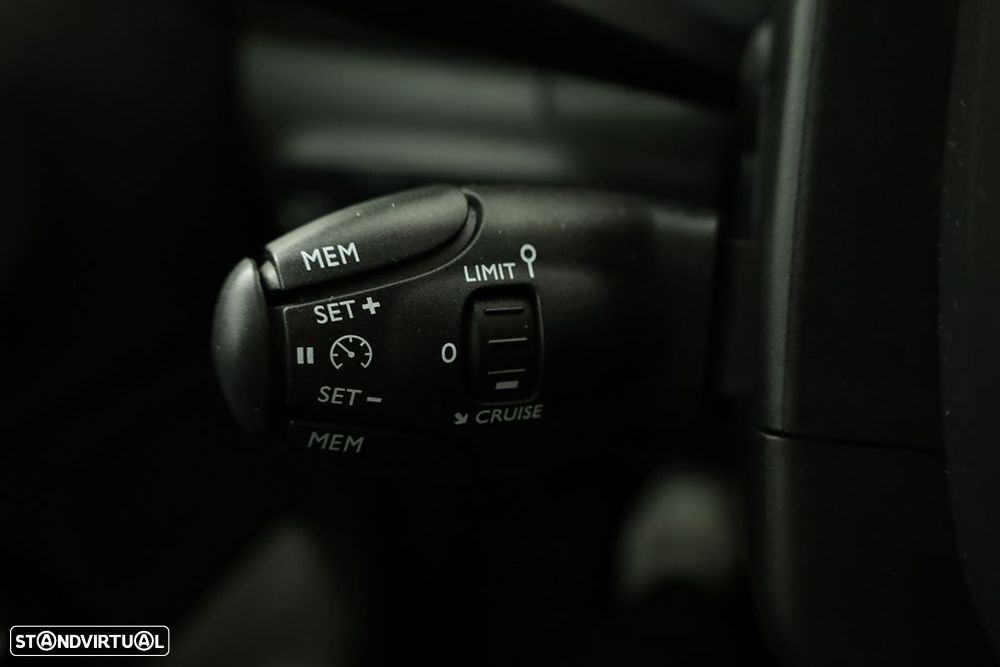 Citroën C3 1.2 PureTech C-Series - 16