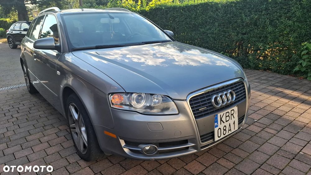 Audi A4 Avant 2.0 T FSI quattro - 6