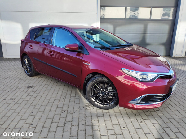 Toyota Auris Hybrid 135 Prestige