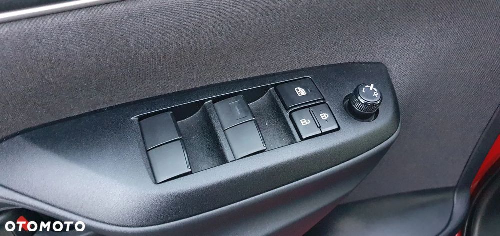 Toyota Yaris - 9