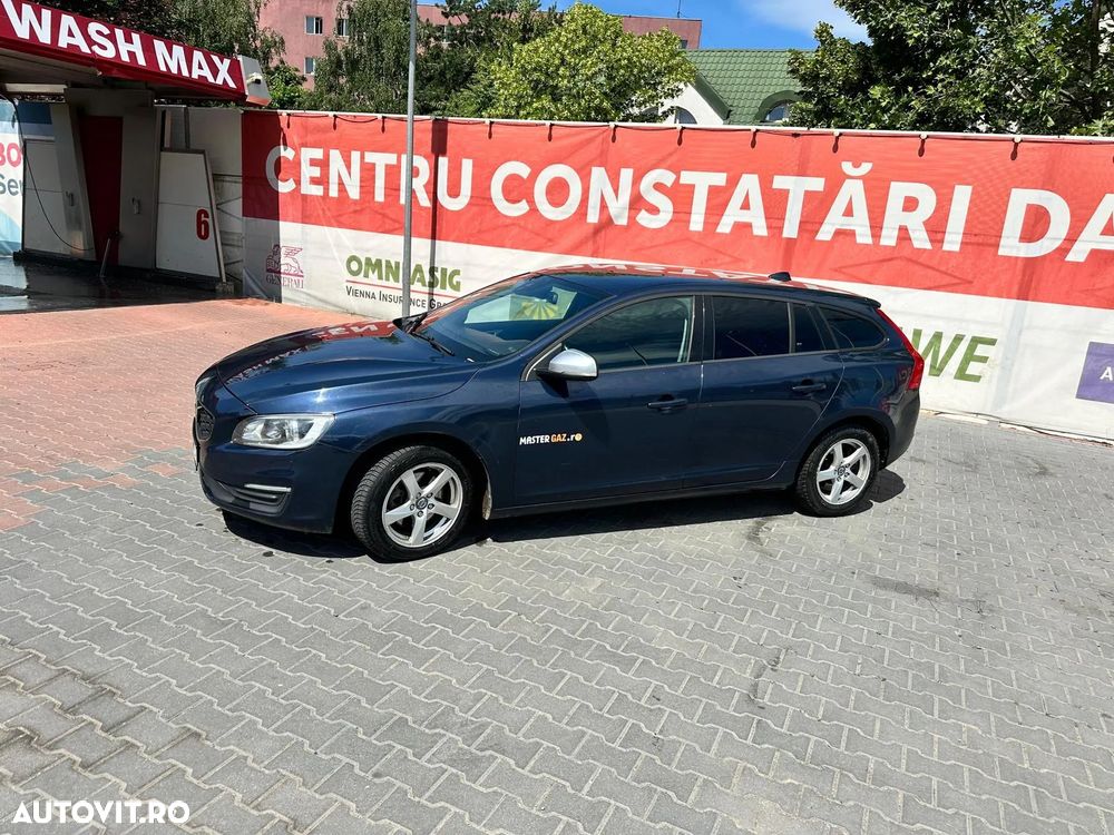 Volvo V60 DRIVe Start-Stop Basic - 1