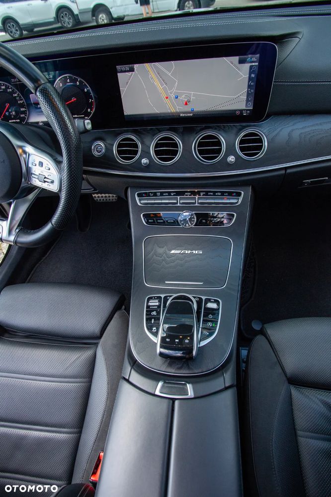 Mercedes-Benz Klasa E AMG 63 4-Matic+ - 13