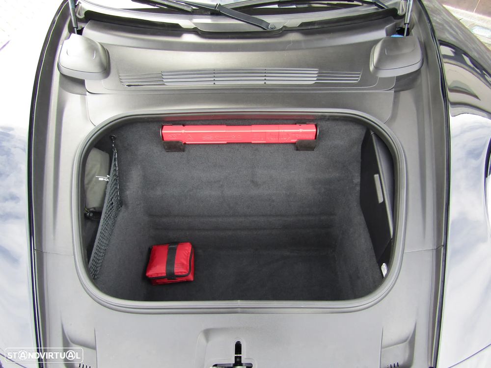 Porsche 911 (992) Carrera Cabriolet PDK - 32