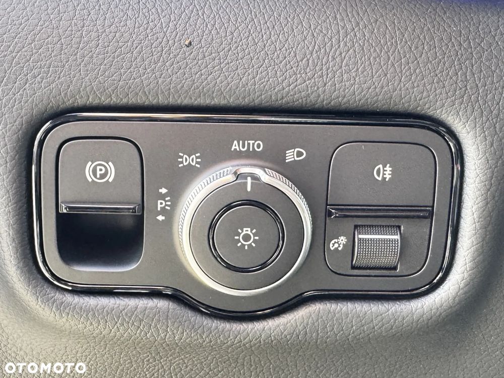 Mercedes-Benz Klasa V 250 d 9G-Tronic Style (d³ugi) - 20