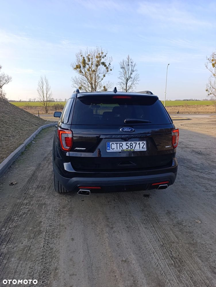Ford Explorer - 7