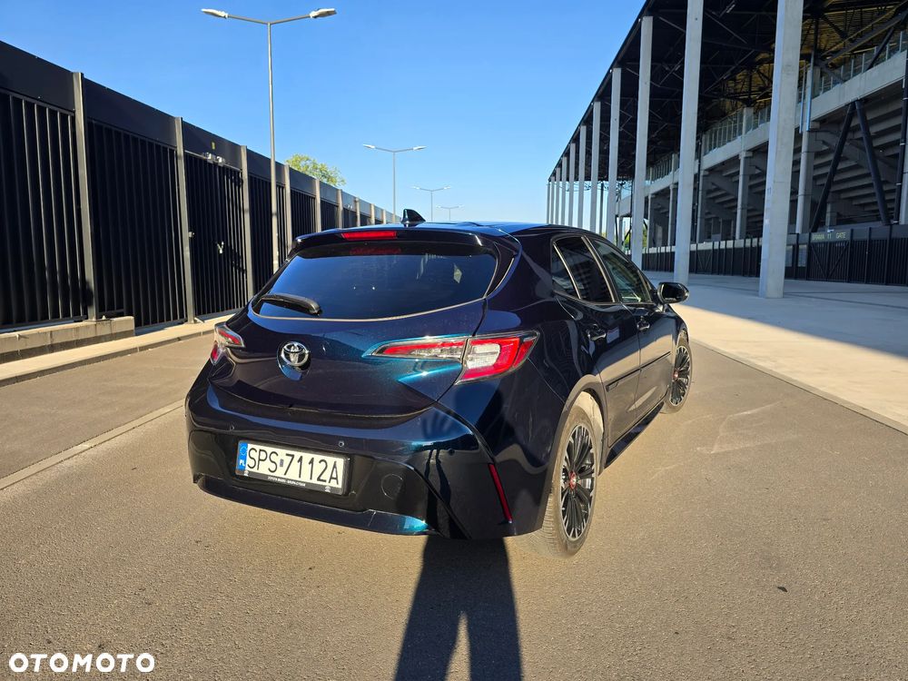 Toyota Corolla - 2