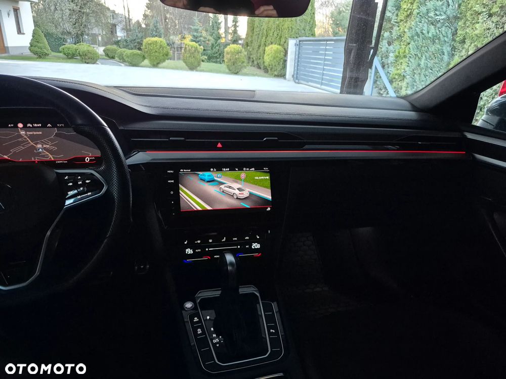 Volkswagen Arteon 2.0 TDI R-Line DSG - 13