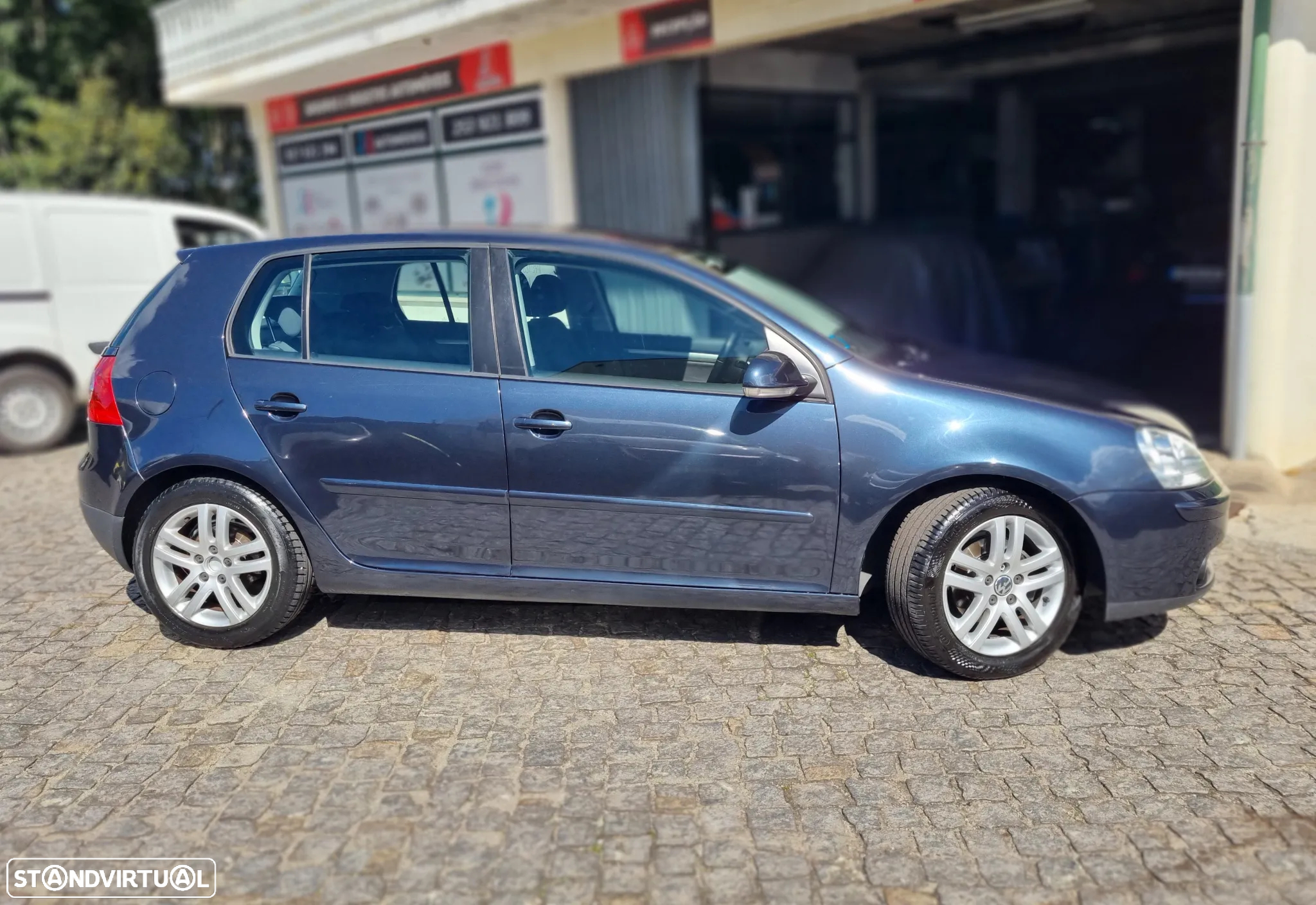 VW Golf 1.9 TDi BlueM. Trend. AC - 5