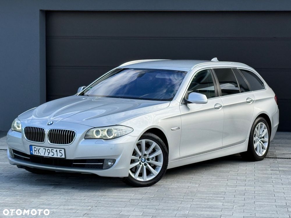 BMW Seria 5 520d - 5