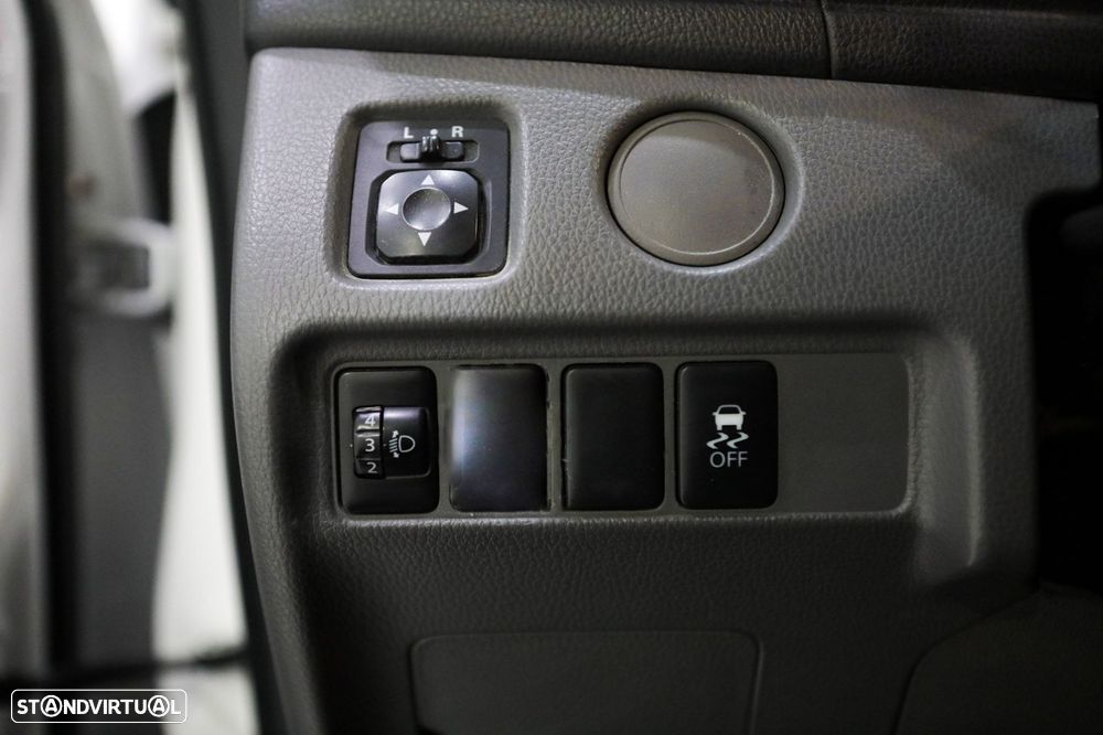 Mitsubishi L200 2.3 DI-D Strakar CD Intense 4WD - 15