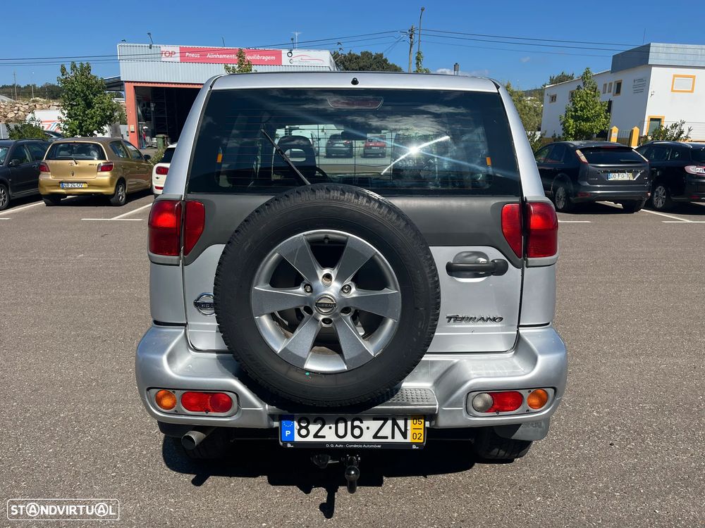 Nissan Terrano II Van 3.0 198 000 kms - 4