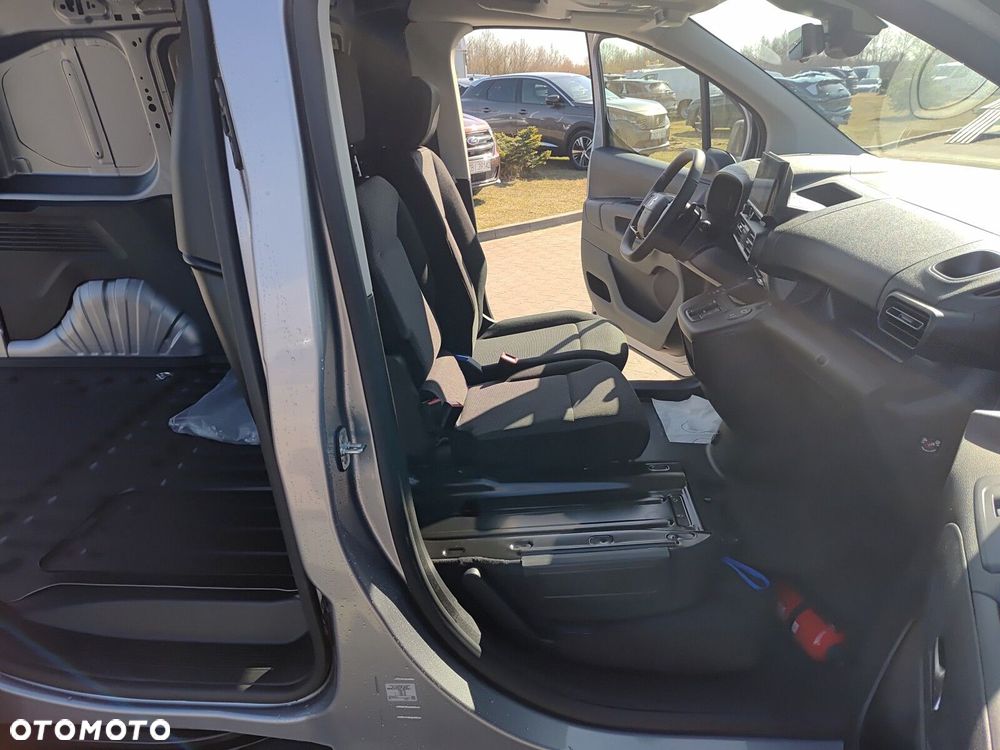 Opel Combo Cargo Combo Cargo Furgon M TECH Diesel 130KM Automat - 26