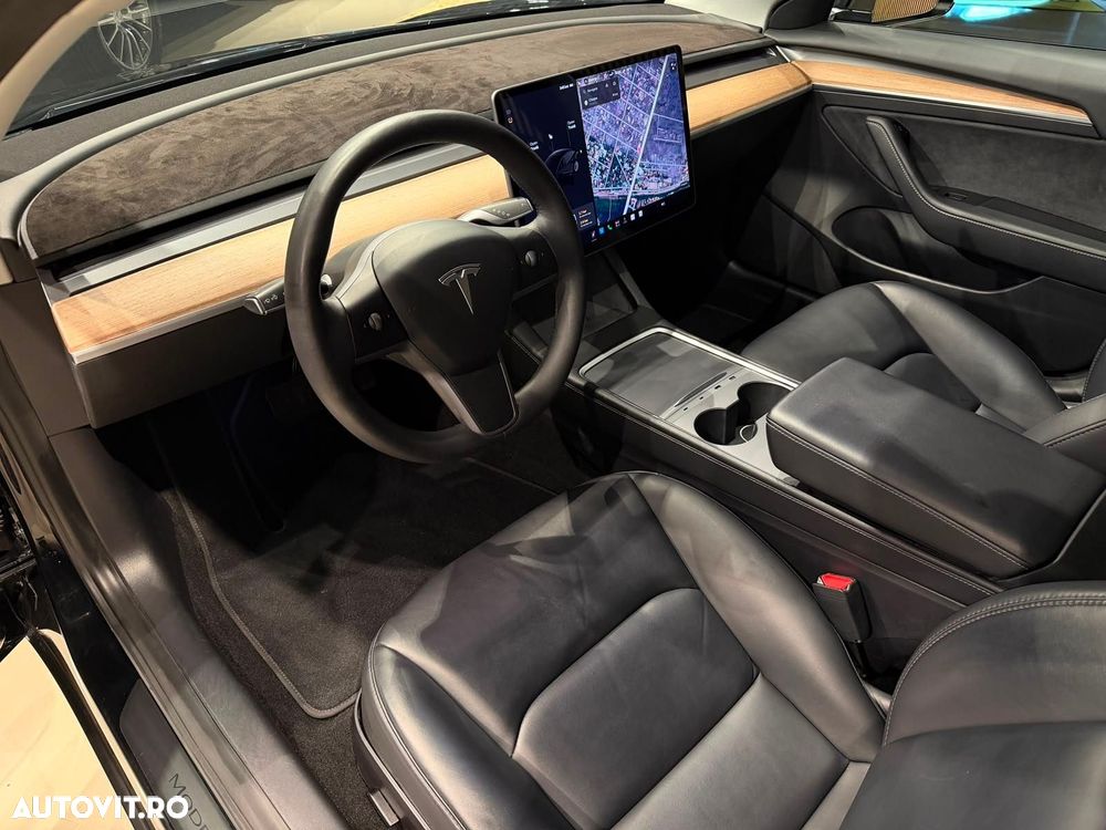 Tesla Model 3 - 26