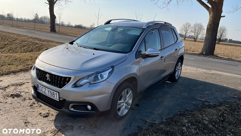 Peugeot 2008 1.6 BlueHDi Style - 4